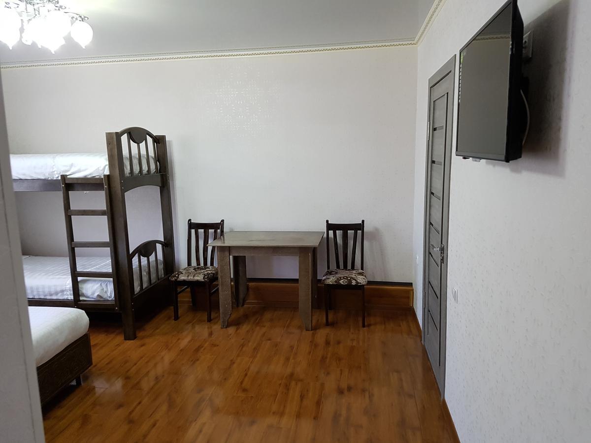 Datka Guest House Naryn 외부 사진